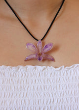 Collar de orquídea morada, el regalo perfecto